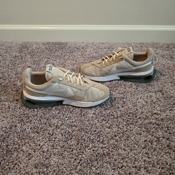 Nike Air Max Pre-Day Light Bone/White-Sanddrift (DM8259 002) Sz 5.5 - Picture 2 of 7